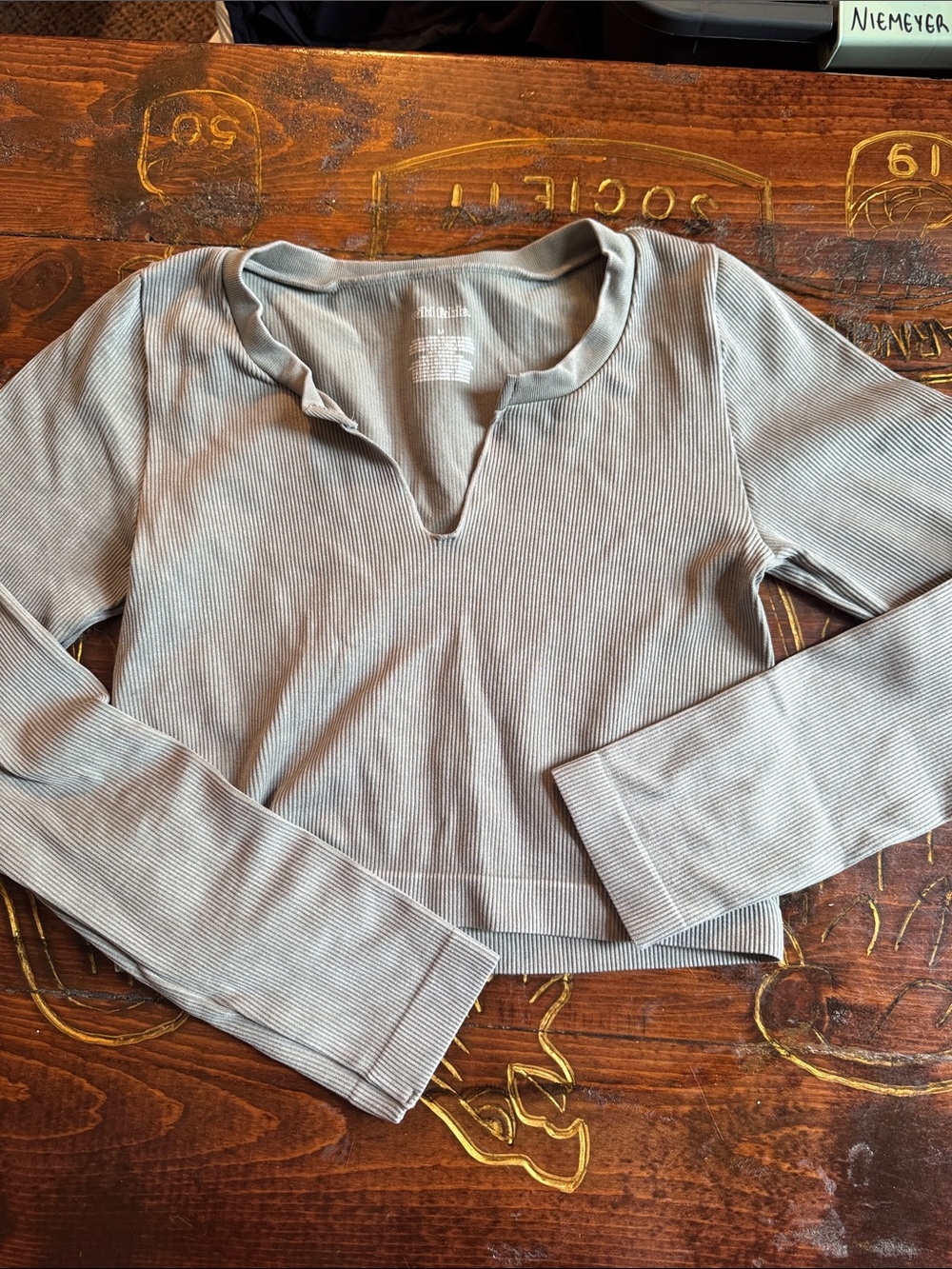 wild fable Ribbed V-Notch Cropped Long-Sleeve Top - Light Gray